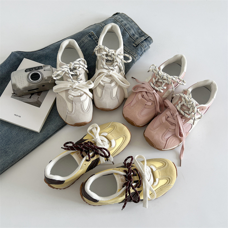 Commuter Classic Explosions Retro White Flat Training Shoes Women's 2025 New Summer Lightweight Casual Forrest Gump Sneakers