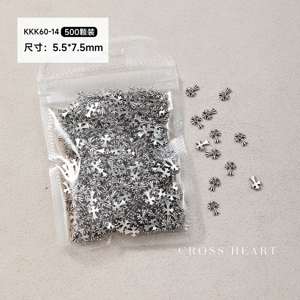 【kkk60-14】 crow heart jewelry