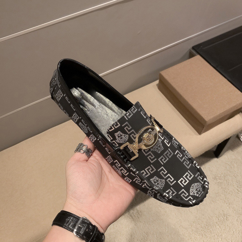 Nuevos zapatos de hombre de primavera y otoño, zapatos de cuero casuales europeos, zapatos de cuero para hombres, zapatos de cuero para hombres, zapatos de hombre transpirables.