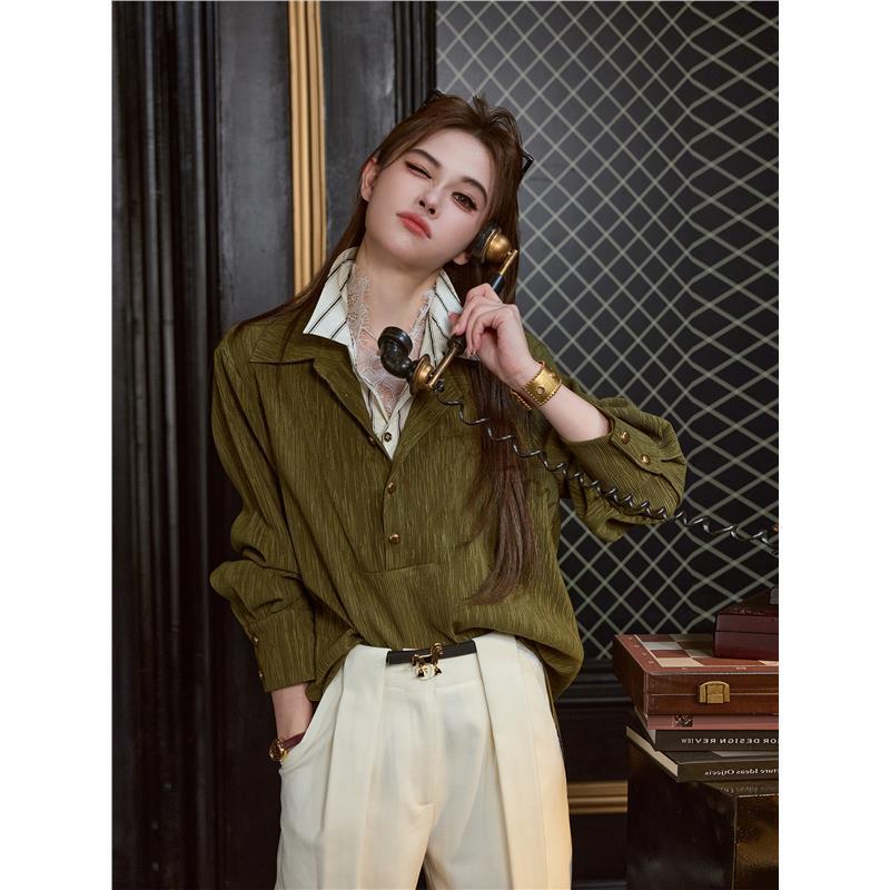 Green Faux Three-Piece Design Shirt for Women, 2025 Autumn and Winter, High-End, Light Luxury, Age-Reducing, Striped Lace Patchwork Top