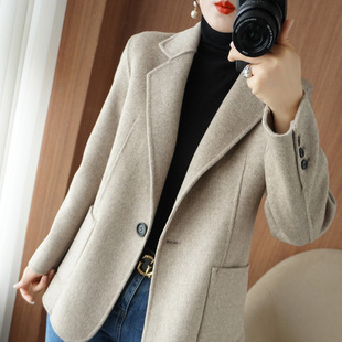 �̿�sһ�������b�I��ë���½��伃ɫ���e�r����ͨ�ڰٴ�����