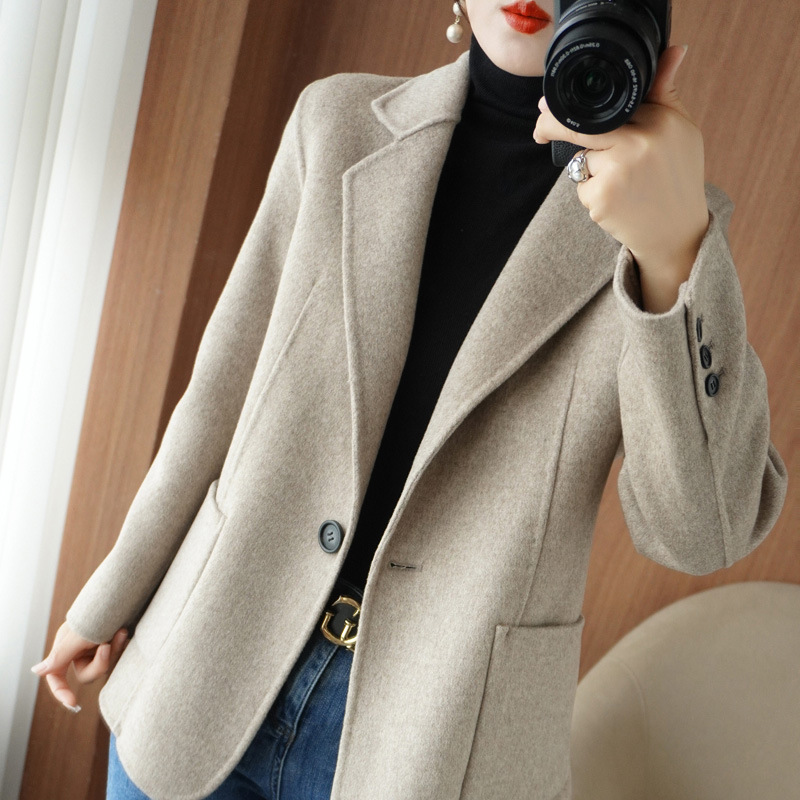 Short Simple One-Button Wool Coat with Collar Classic Solid Color Casual Fashion Workplace Commuter All-Match Coat
