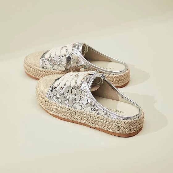 Gu Yun丨Baotou half-slippers for women in summer 2025 new silver outerwear beautiful sandals can be matched with skirts and shoes