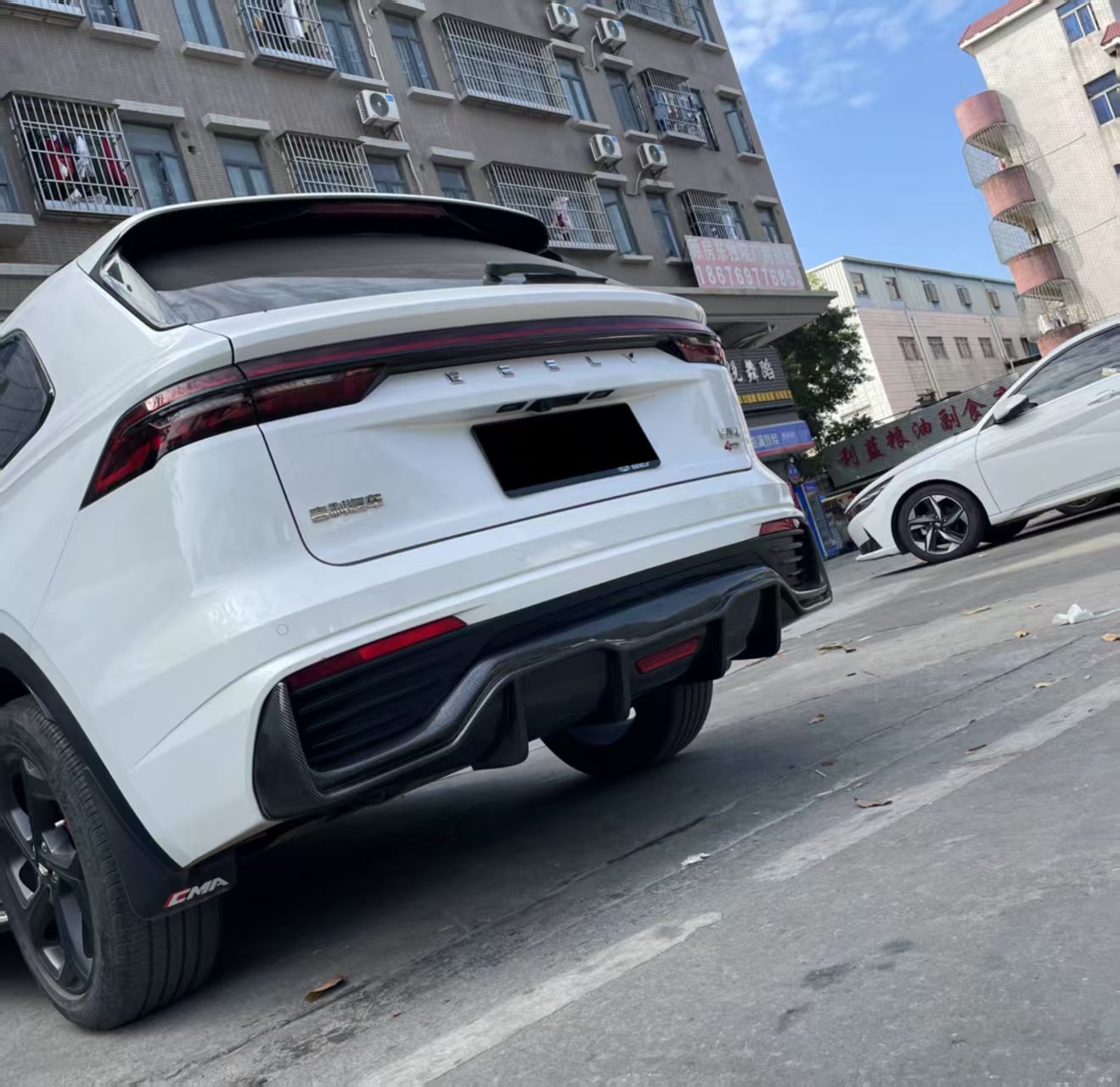 Suitable for 21-25 Geely Xingyue L Modified Rear Lip Pilot Light Rear Surround Rear Spoiler Without Disassembly Installation