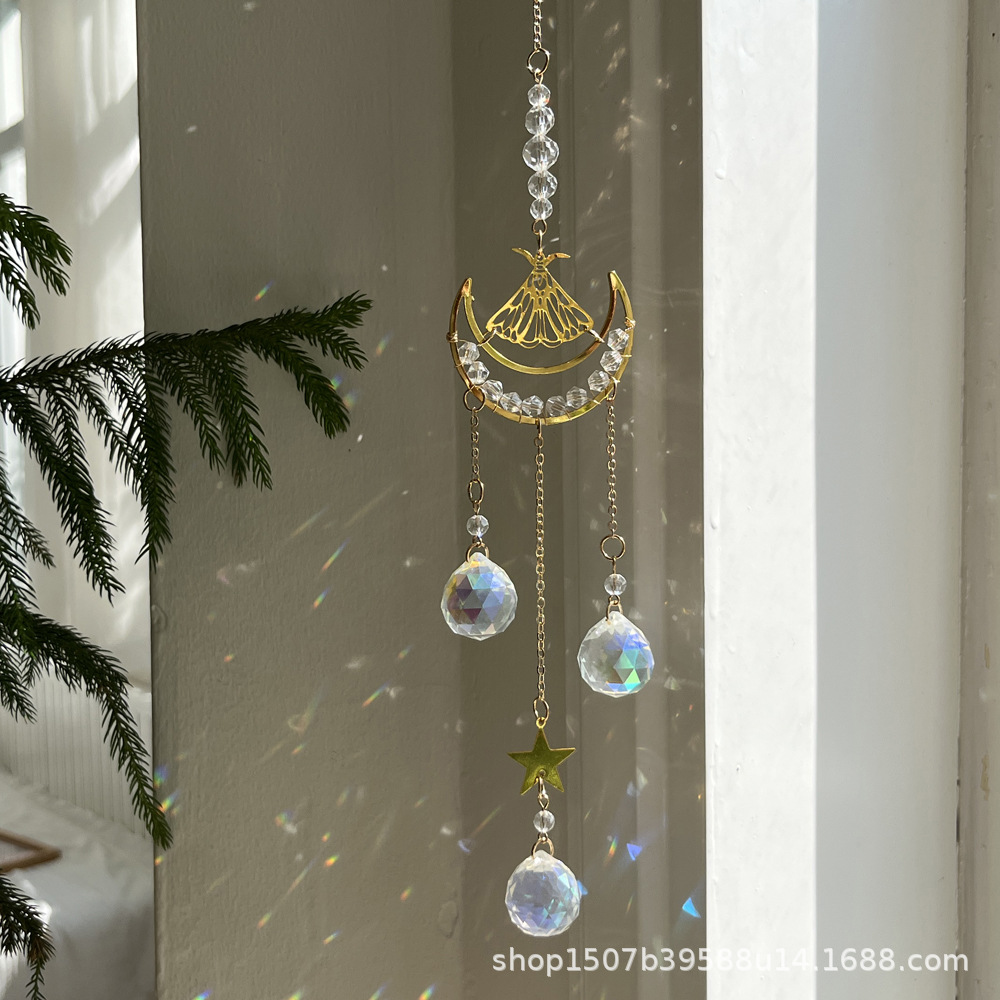 Fabricante de origen de Sun Catcher Nuevos productos transfronterizos Decoración de jardín Hermoso colgante Luna Mariposa Moth Sunshine Catcher