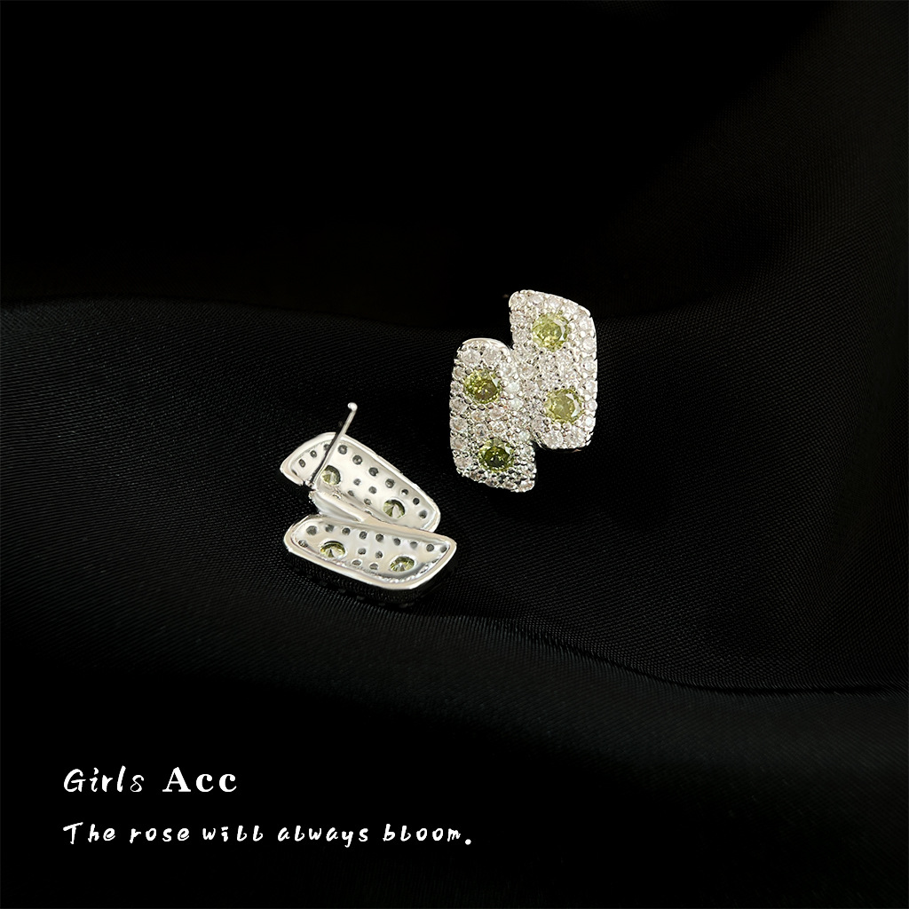 耳语_0023_耳语场景新水印 拷贝 23.jpg