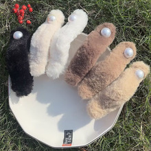 毛绒珠珠鸭嘴夹高级感盘发后脑勺抓夹子鲨鱼夹发夹女秋冬百搭发卡