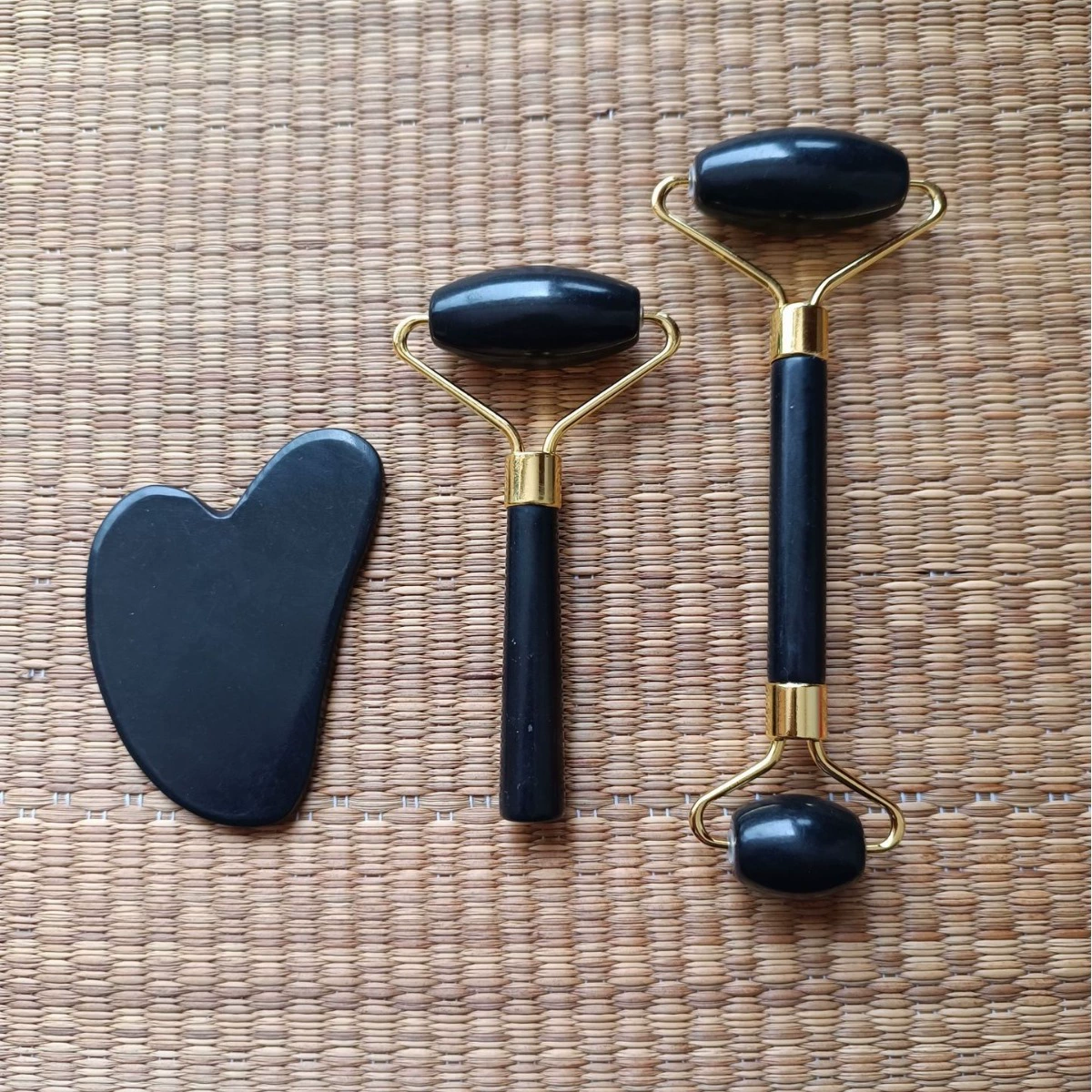 Оптовая продажа фабрики нефритовый Ролик Черный нефритовый роликовый костюм Jade Kun костюм массаж лица Черный нефрит Комплект из трех частей