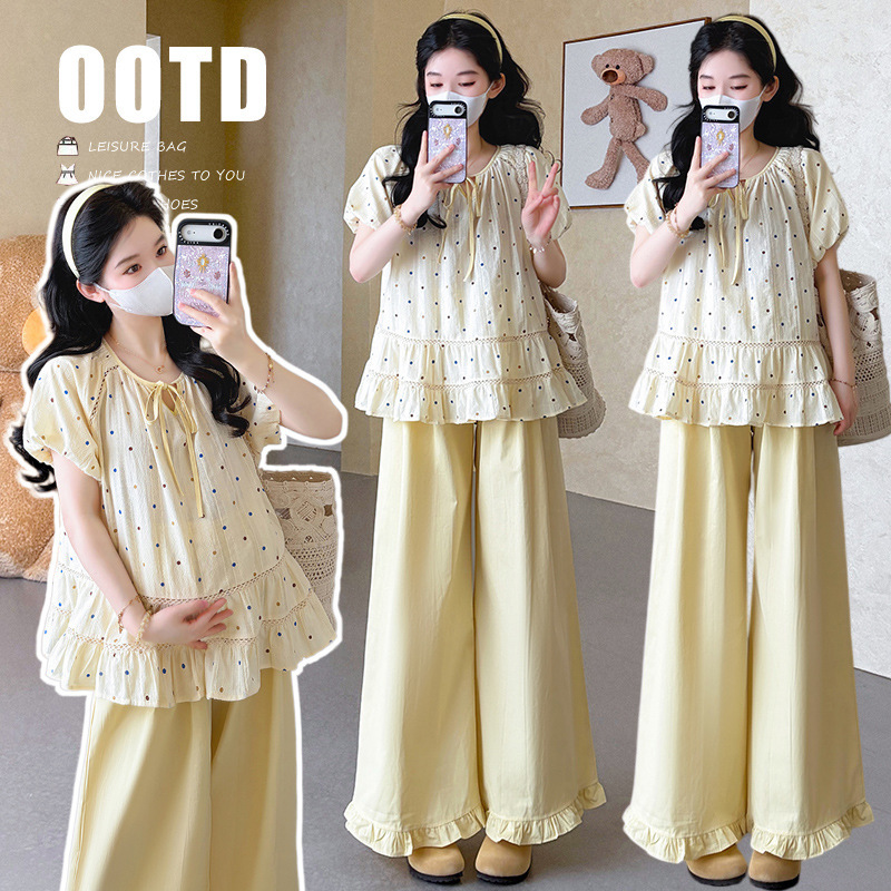 Maternity Clothing Set, Summer Fashion New Style, Korean Style, Sweet and Cute Short-Sleeved Polka-Dot Round-Neck Top and Pants Two-Piece Set Maternity Clothing Set, Summer Fashion New Style, Korean Style, Sweet and Cute Short-Sleeved Polka-Dot Round-Neck Top and Pants Two-Piece Set