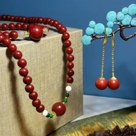 手串;挂饰挂件;发梳头饰