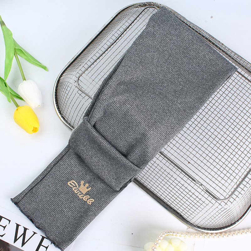 Otoño e invierno nuevos leggings para niños con forro polar/no forrado de lana prendas de vestir exteriores bordadas Bebé Pantalones de terciopelo de una sola pieza para niñas al por mayor