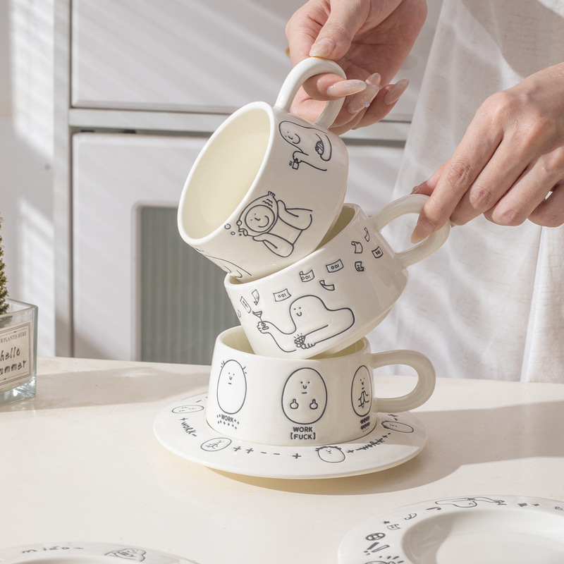 Unique Instagram-style cute cartoon mug, gentle and simple home-use couple's innovative ceramic water cup and coffee cup with saucer