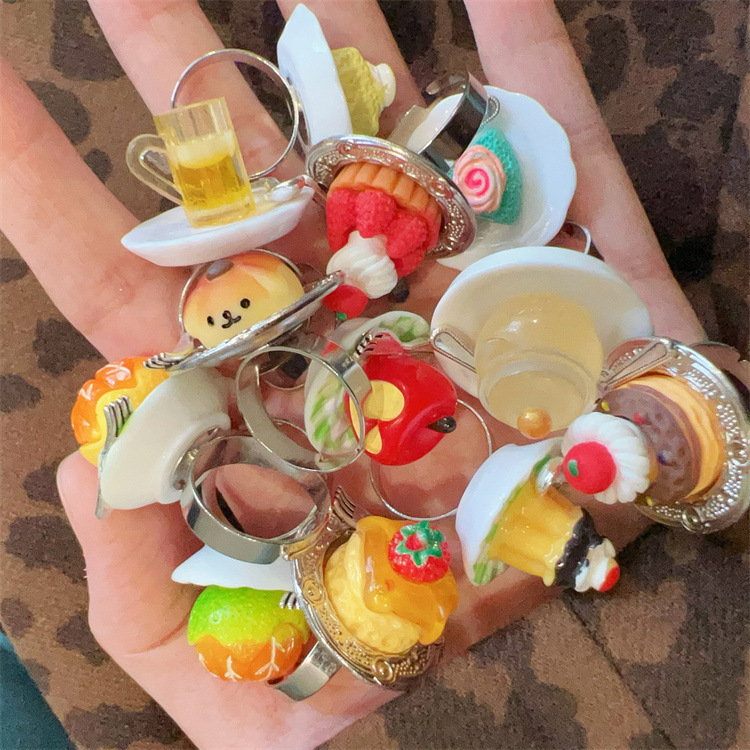 8g Weight Adjustable Ring Classification Adjustable, One Size Ring Size 1 Piece Quantity Casual Occasion Metal Material Fruit, Apple, Cake Pattern All Seasons Season Women's Gender Plating Design Cute, Modern Style Style 1 Piece Cute Modern Style Fruit Apple Cake Metal Plating Women's Adjustable Ring 无