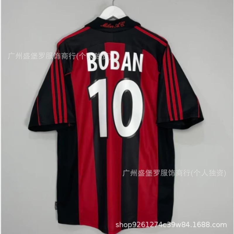 サッカーのリーグ・マジョールの巨人、バルセロナの19番、アマール・ベティス、パリ・サンジェルマンのユニフォーム、デンベレのサッカーユニフォーム|undefined