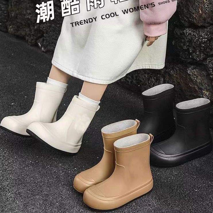 2025 Cute Children's Rain Boots for Outerwear Adult Non-Slip Waterproof Internet Celebrity Rain Boots New Kitchen Soft Soled Rubber Shoes