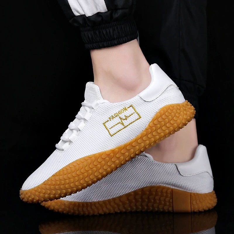Sports shoes, breathable white shoes, 2020, plus size
