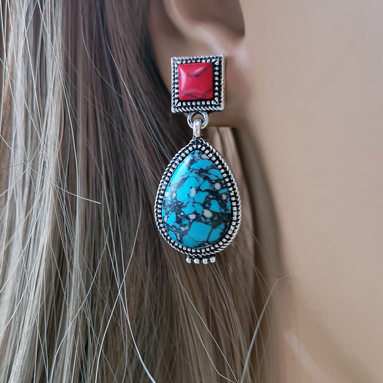 Retro Inlaid Red Flower Blue Turquoise Earrings New Earrings display picture 4