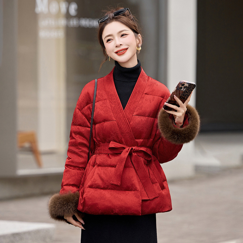 Fox Fur Cuff Lace-Up New Year Red down Jacket for Women 2025 New V Neck Loose White Duck down Jacket Ah8176