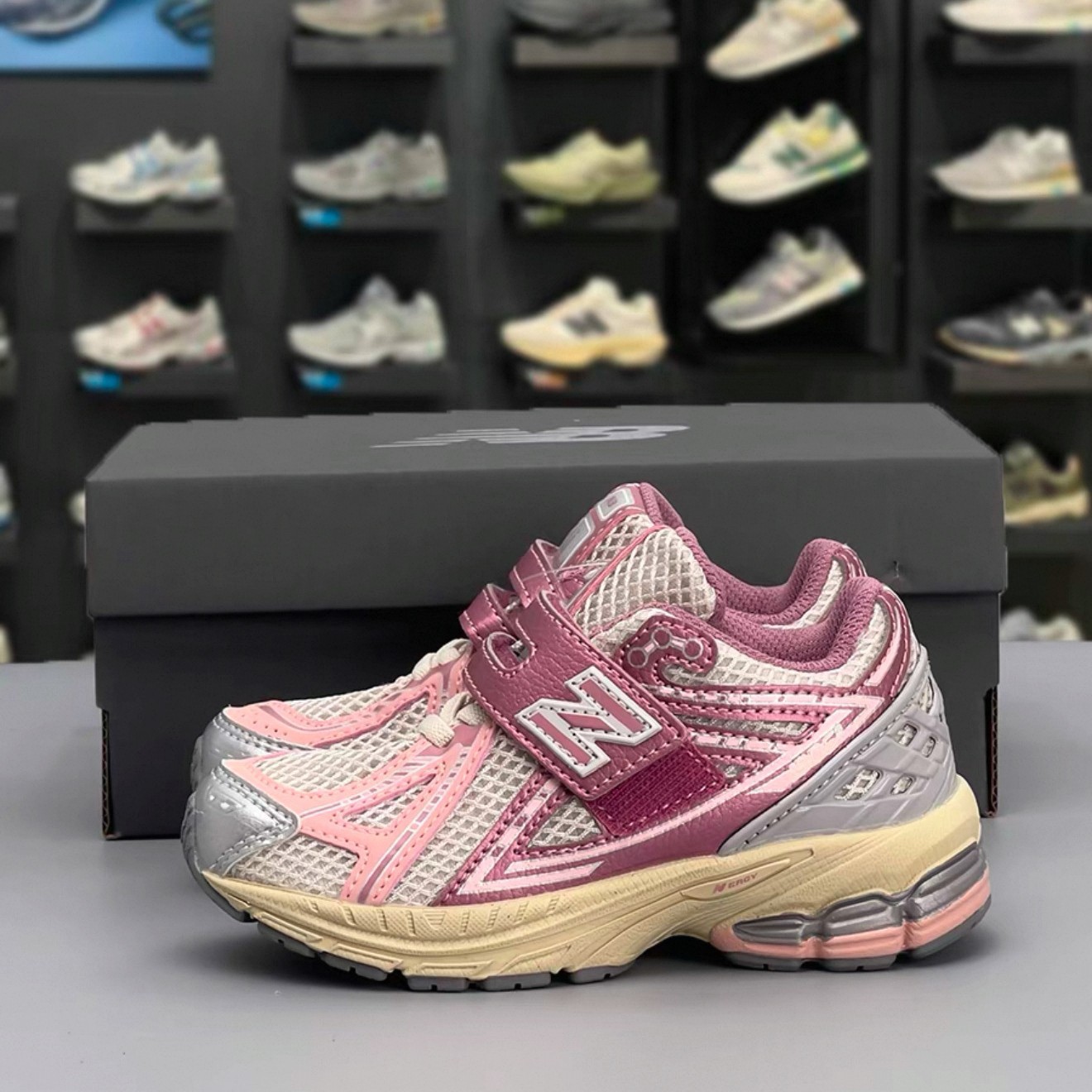 Original Standard Original Box Nb1906R Kidsren's Shoes Casual Boys and Girls Sports Shoes Mesh Big Kidsren's Magic