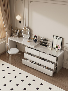 "TK106# �y̨"��־��y̨����һ�w���Ҷ๦����s�D��
