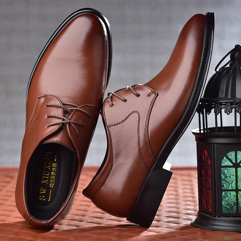 Zapatos de cuero de los hombres de negocios de desgaste formal juventud de los hombres señaló zapatos británicos transpirables con cordones versátiles zapatos casuales entrega de una sola pieza