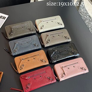 �C܇�����Ƥ�X��Ů�L��������^��ţƤ��ϞƤ�X��һ�w�L�A���ð�