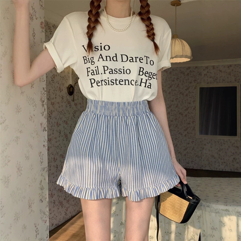 Trendy Striped High-Waisted Casual Shorts for Women, Summer 2026 New Style, Retro Versatile Petite Wide-Leg Pants
