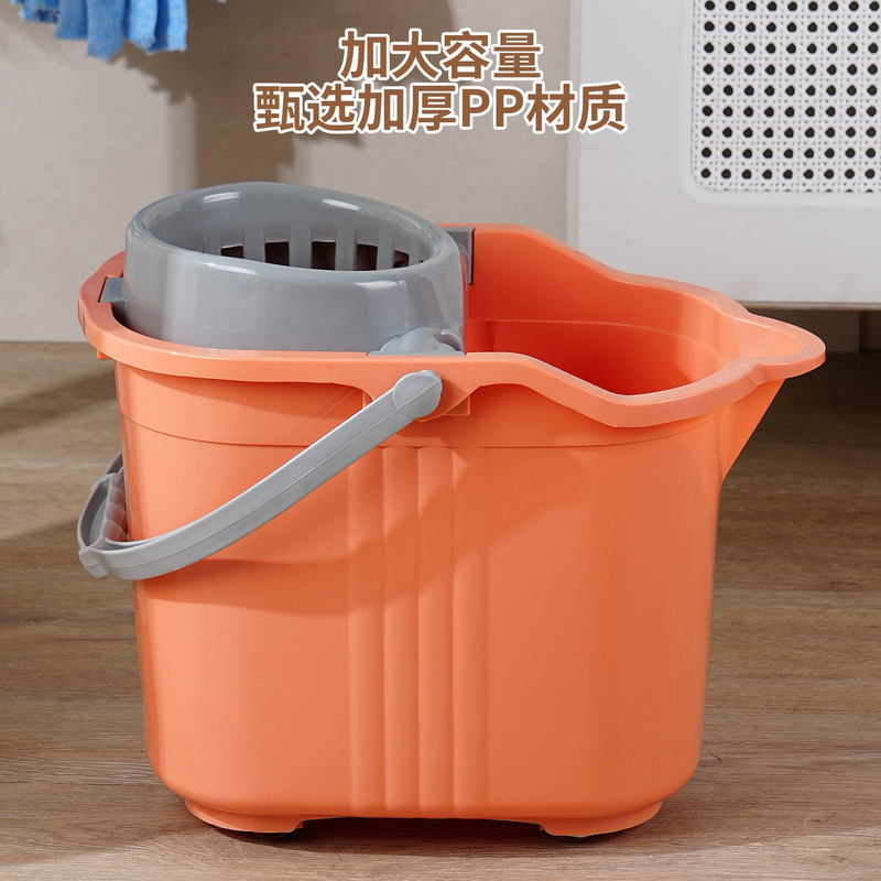 Ivslan Plastic Cleaning Water Squeeze Bucket with Wheels, Mop Bucket, Single Bucket for Dry and Wet Use with Roller