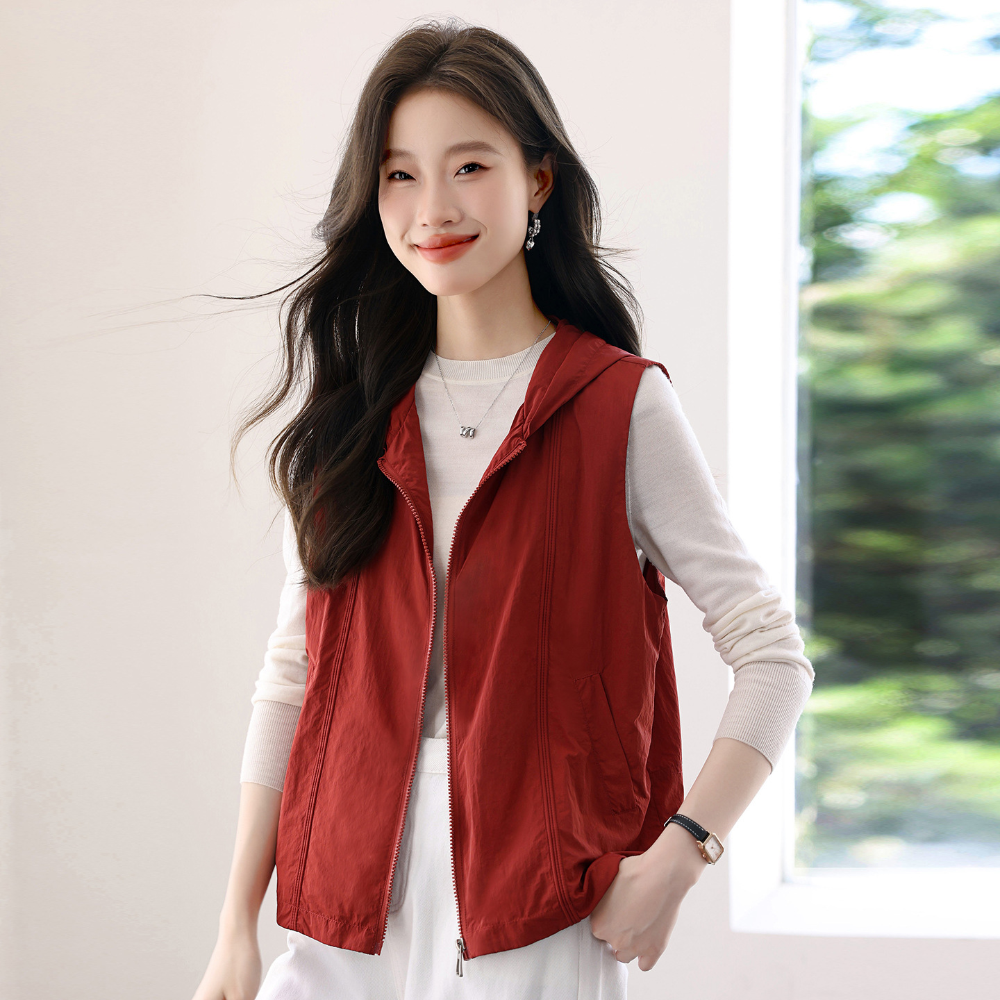 빨간색