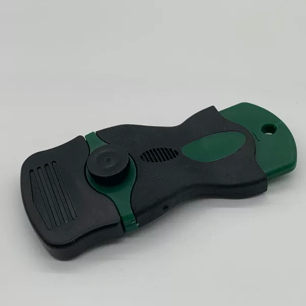 Green plastic blade