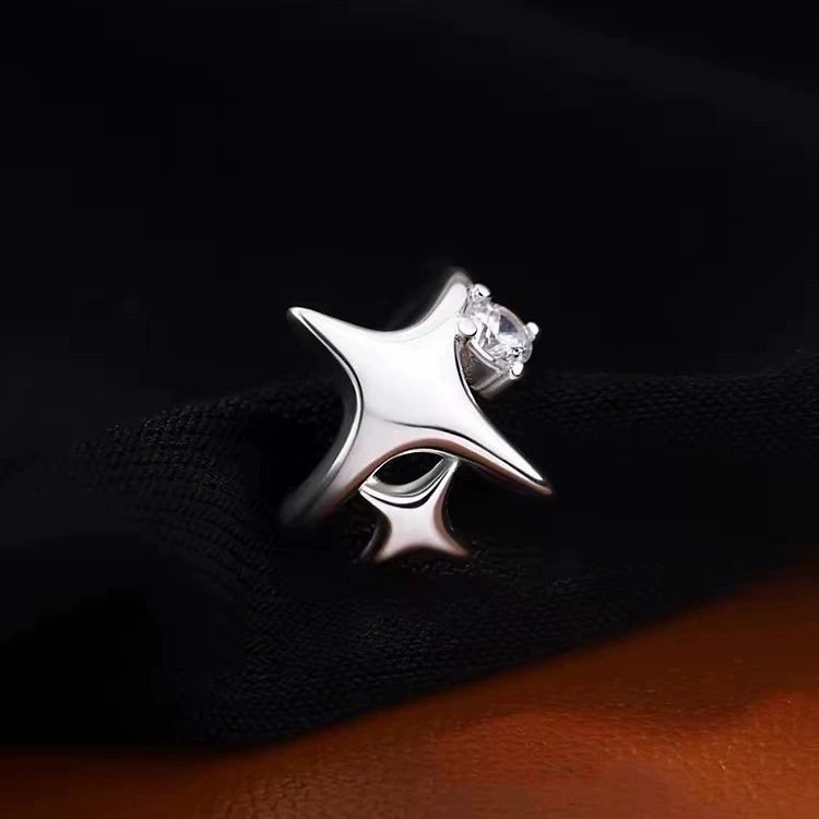 Ювелирные изделия Xinqi с четырьмя звездными зажимами для ушей для мужчин и женщин