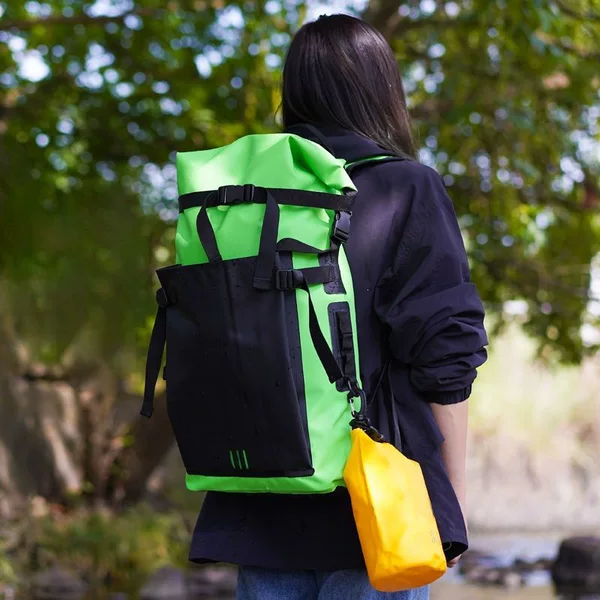 Outdoor waterproof backpack for beach snorkeling, river rafting, storage bag, waterproof diving, swimming, sports, and mountaineering backpack