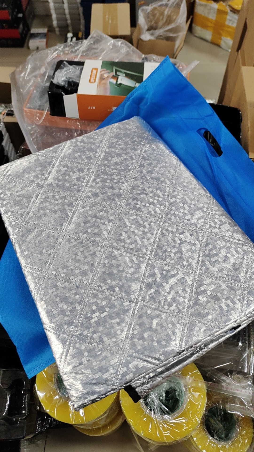 Car door snow shield, sunshade, front windshield frost and snow guard, windshield cover, heat insulation, frost prevention, all-season use