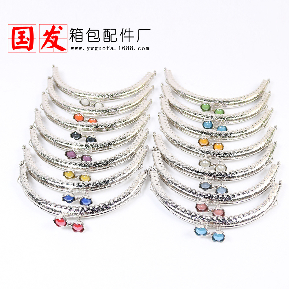 12.5cm de semicircular encaje en relieve de loto oro y plata 13 colores opcionales botón de bolsas de color caramelo