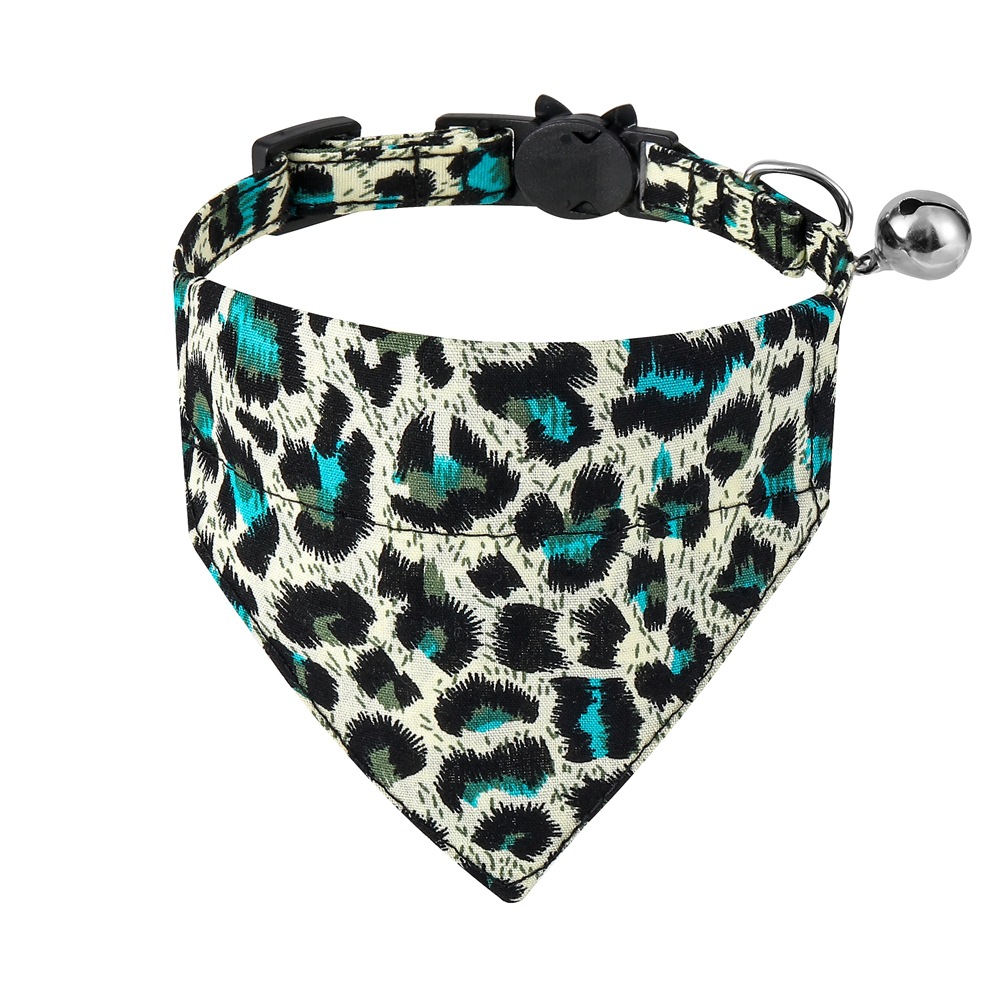 Fábrica spot transfronterizo nuevo algodón gato collar arco leopardo gato corbata toalla saliva campana collar gato