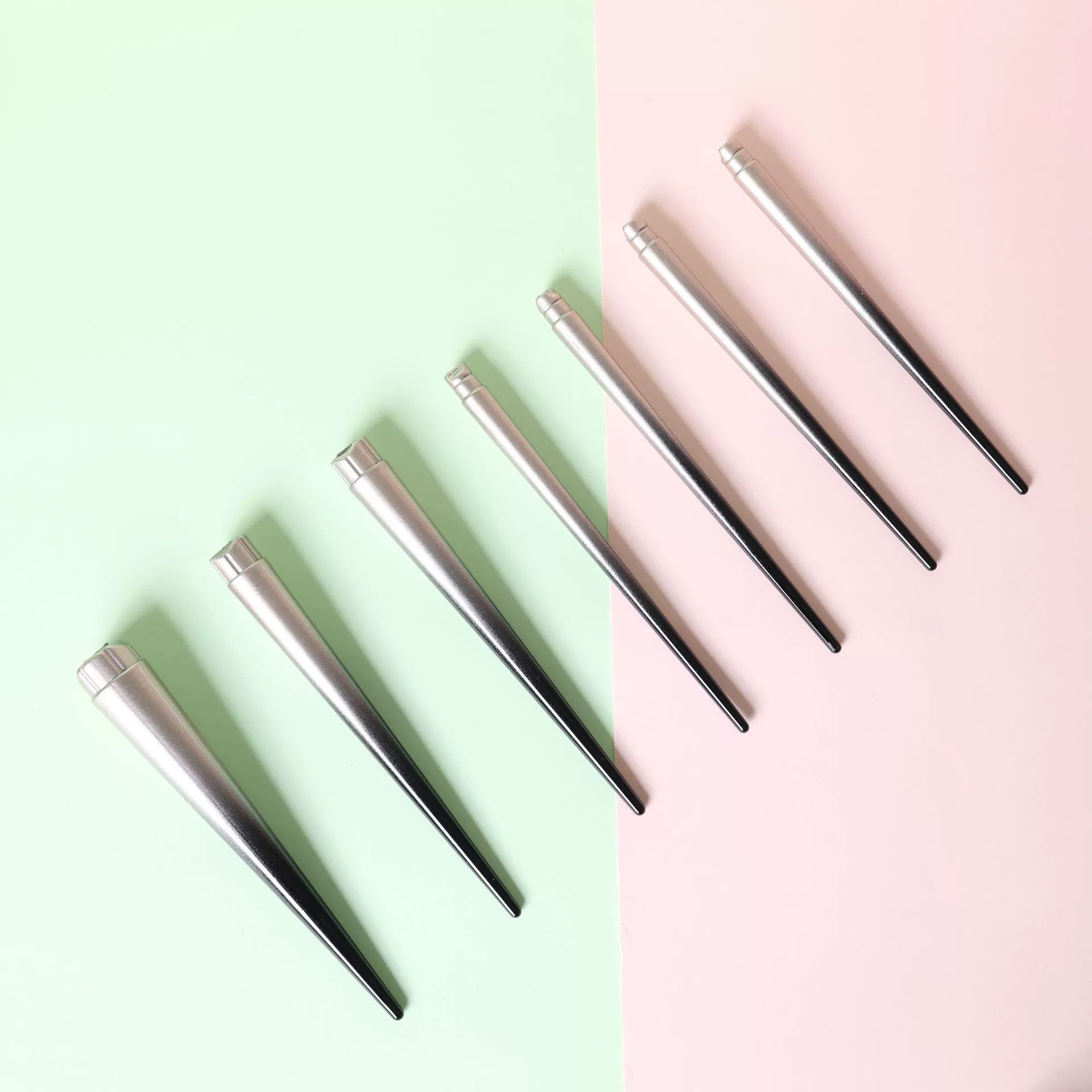Two-color plastic brush, handle, accessories, ready-made product, gradient, wholesale
