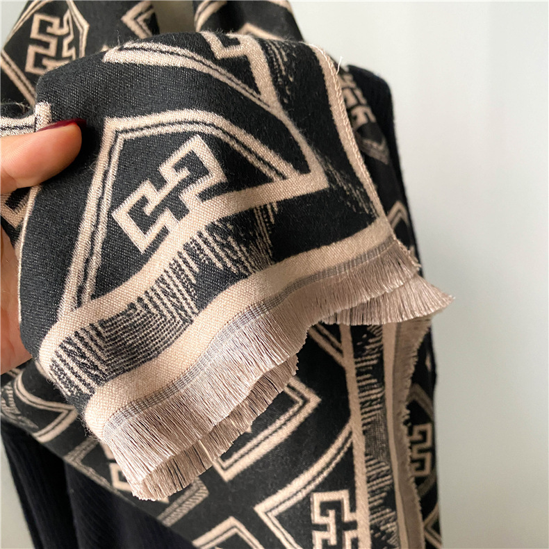 Lenços de cashmere simples versão coreana estilo ocidental versátil quente xale engrossado cachecol curto com borla_voghion.com