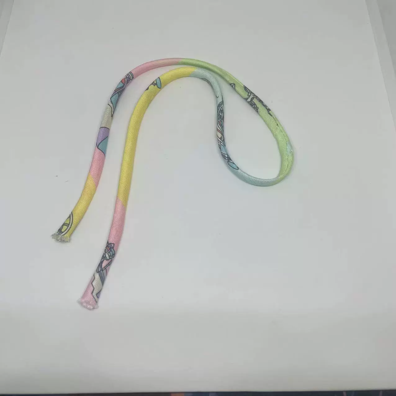 Твиловый разноцветный ремешок, модный кожаный аксессуар, универсальный полосатый шарф, стильный и уникальный дизайн.