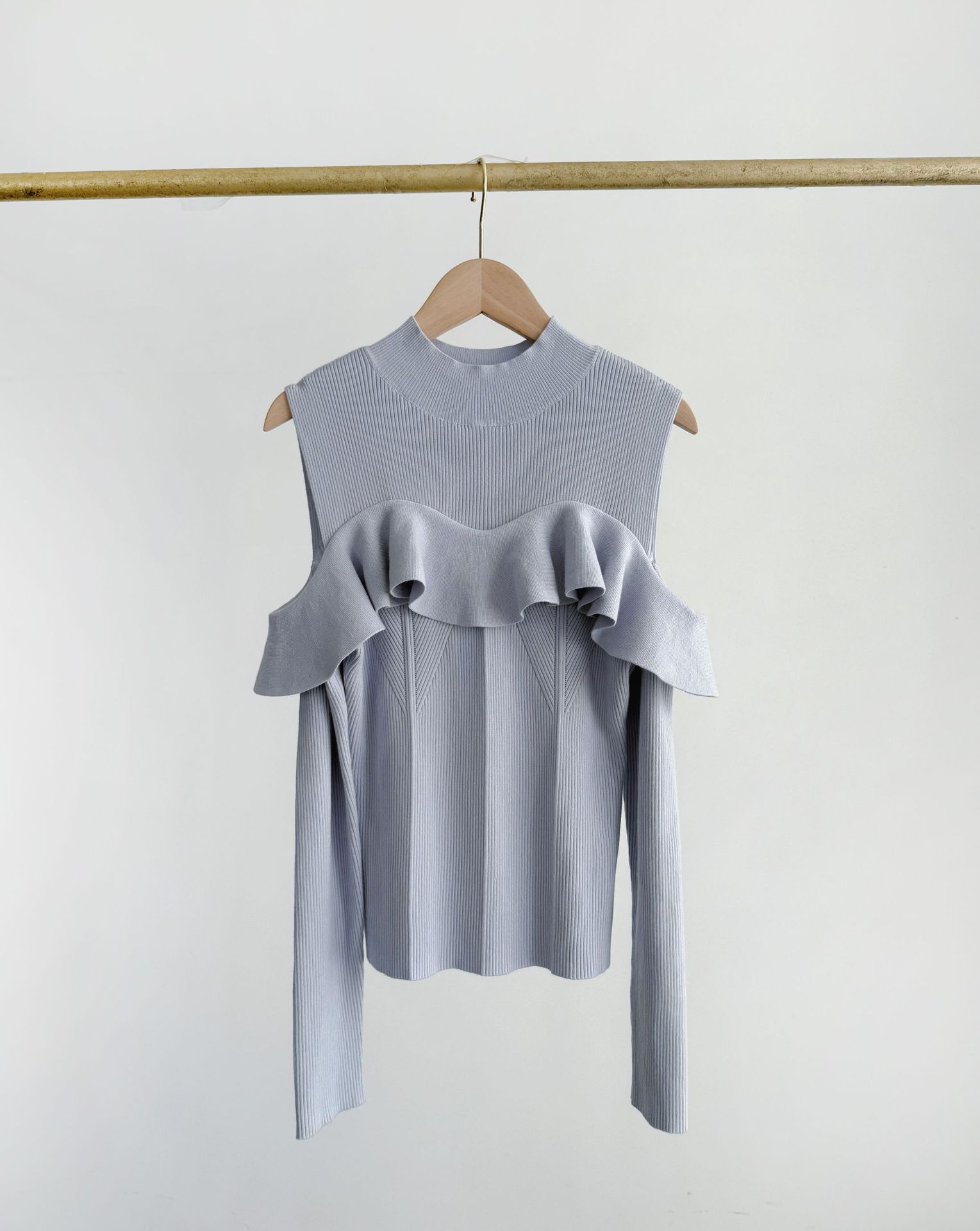 【慧琳】国境を越えた日系2023春夏半高襟ハスの葉の縁に肩を出したニットウェア23B041/24B125