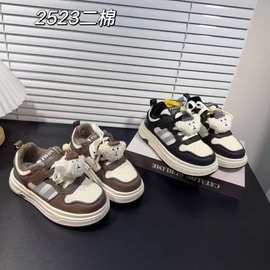 艾尼狗秋冬可爱卡通扣儿童板鞋加绒男女童二棉厚底鞋一手码批发