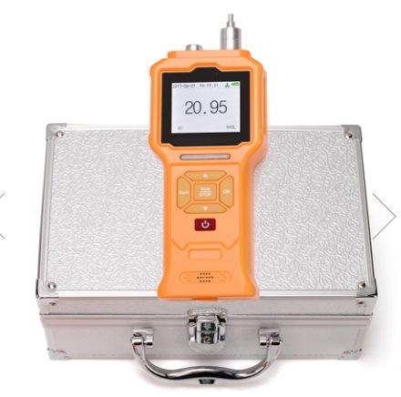 泵吸式氧气检测仪，手持式氧气测定仪，气体检测仪