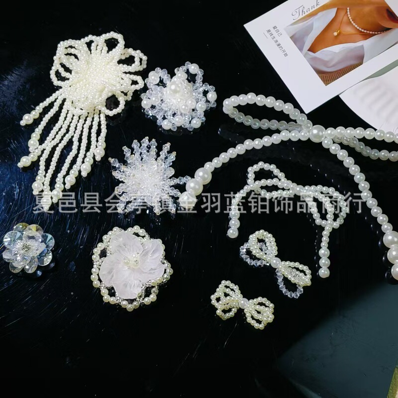 Handmade Beaded Fabric Applique Crystal Flower Plate Pearl Hanging Beads Clothing Accessories Semi-Finished Products Camellia