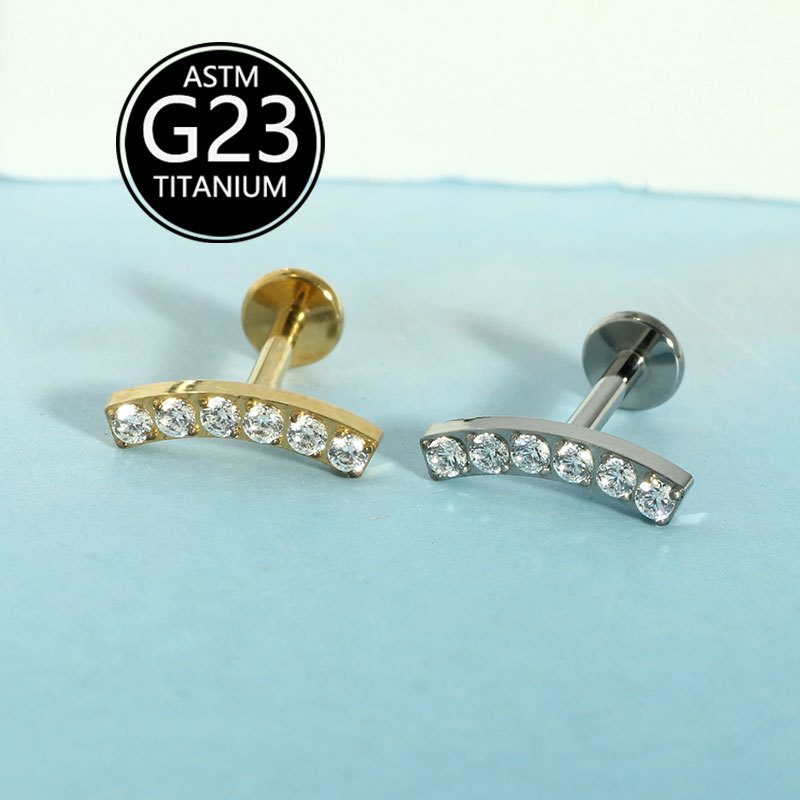 Pointed titanium steel lip stud product view