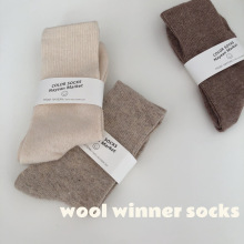 nayean秋冬新品基础款高罗口中筒袜女士加厚兔羊毛纯色女袜堆堆袜