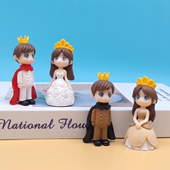4 Pieces Prince and Princess Series Figures, Crown Couple DIY Mini Decorative Creative Cartoon PVC Figurines, Factory Wholesale