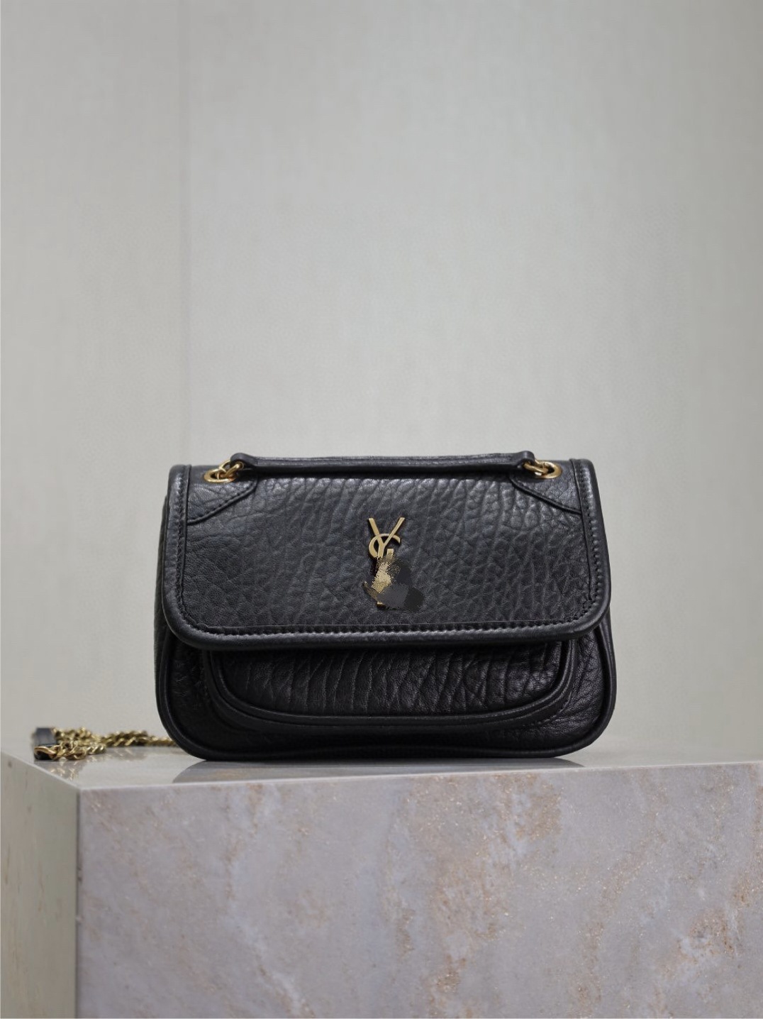 Yang Shulin's Same Model as on Xiaohongshu, Bubble Leather Niki Messenger Bag, Sheepskin Underarm Crossbody Bag, Instagram Style for Commuting and Travel