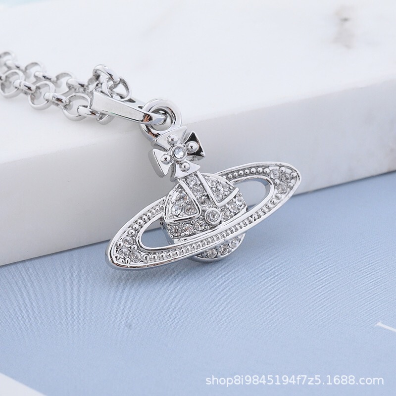 Empress Dowager Vivian Classic Saturn Chain Necklace Bracelet Sweet Cool Wind Planet Lock Bone Chain Punk Style Empress Dowager Vivian Classic Saturn Chain Necklace Bracelet Sweet Cool Wind Planet Lock Bone Chain Punk Style