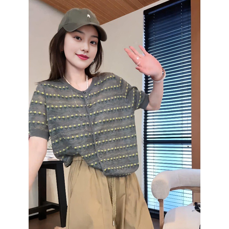Korean Chic Yellow Floral Short-Sleeve Knit Cardigan for Women, New Summer Style, Stunning and Beautiful Thin T-Shirt Top
