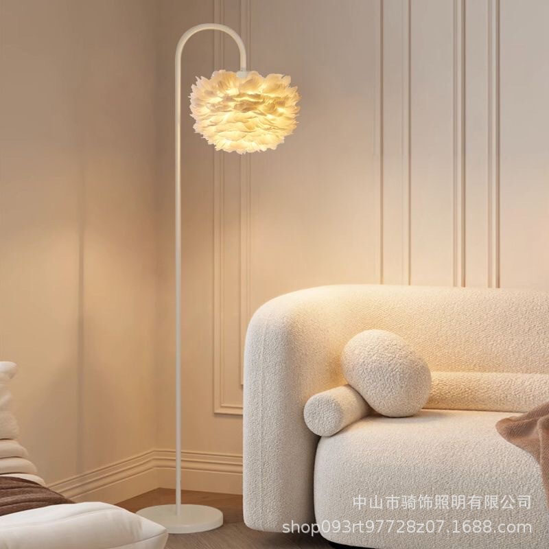 Cream Style Feather Floor Lamp Simple Modern Living Room Sofa Bedside Lamp Decorative Atmosphere Lamp Vertical Floor Lamp Cream Style Feather Floor Lamp Simple Modern Living Room Sofa Bedside Lamp Decorative Atmosphere Lamp Vertical Floor Lamp