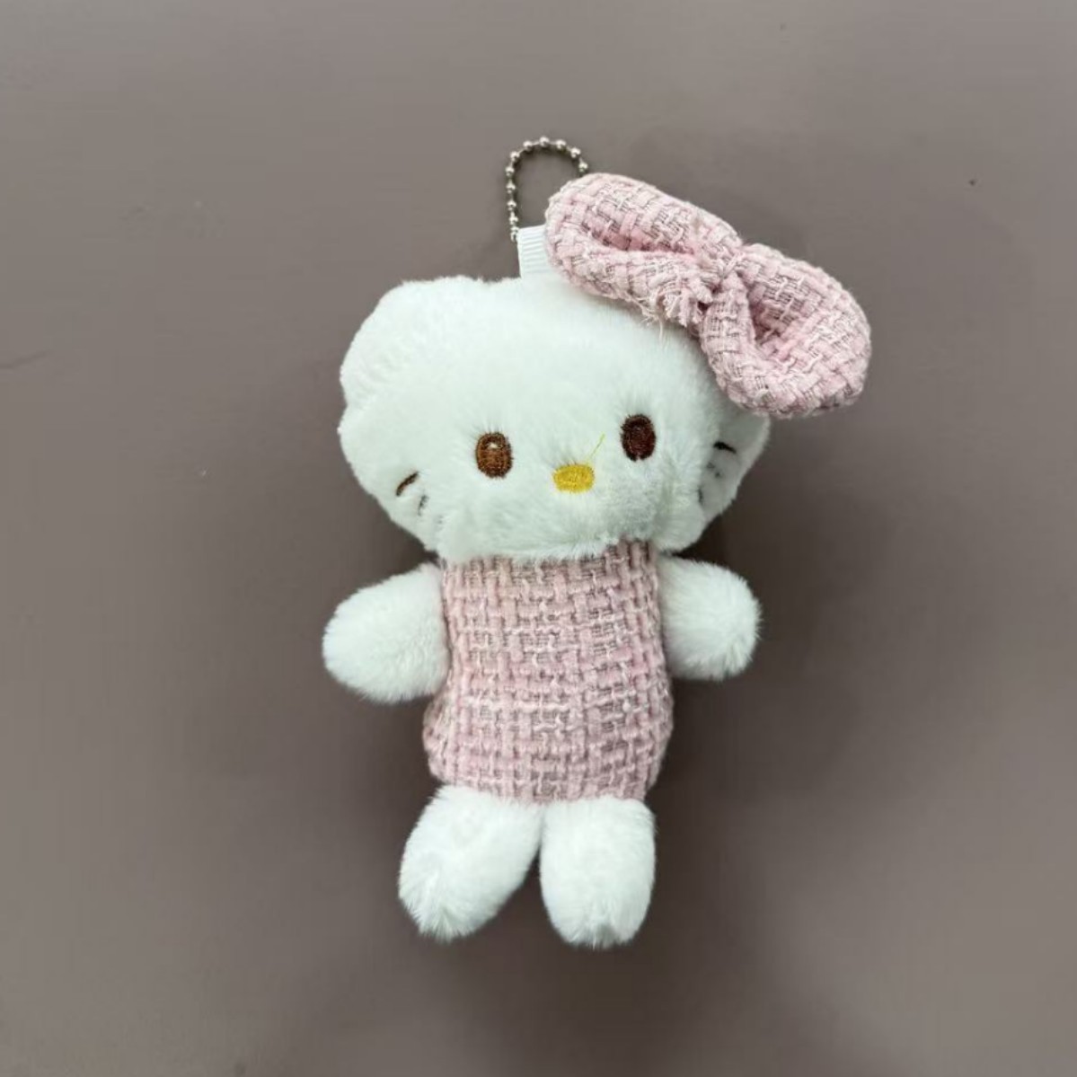 Suéter al por mayor osos colgantes juguetes de peluche Teddy Bear muñeca bolsos colgantes bolsas de vacaciones colgantes mujeres
